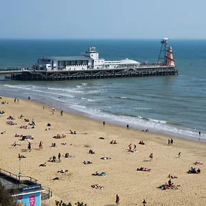 The Hideaway: Beachside Retreat With O2 Academy Access Bournemouth