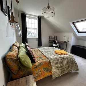 Seaside - 2br, Upto 6ppl, 3 Min Walk, Dogs Ok, Wifi, Park 2 Cars Bournemouth