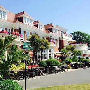 Miramar Hotel