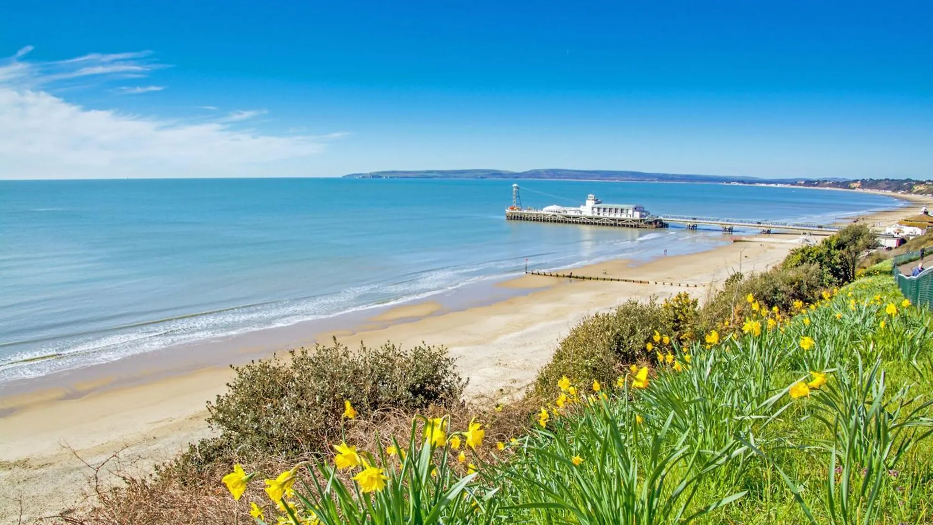 Bournecoast - Clifftop Apartment With Garden -Fm827 Bournemouth United Kingdom